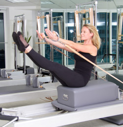 Equipment: Classic Reformer - Exercise: The Teaser