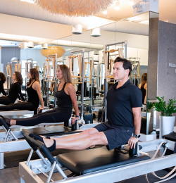Equipment: Classic Reformer (Group) - Exercise: Control Push Ups Back